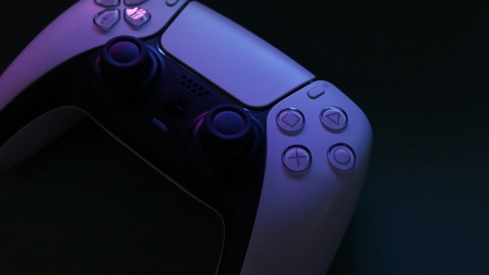 PS5 DualSense Controller