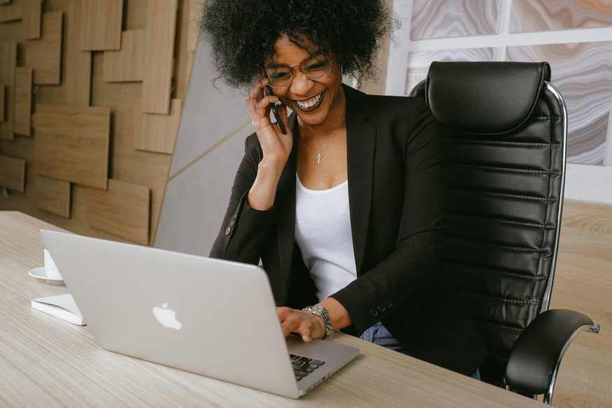 Seven Ways to Use Technology to Connect With Others in More Meaningful Ways