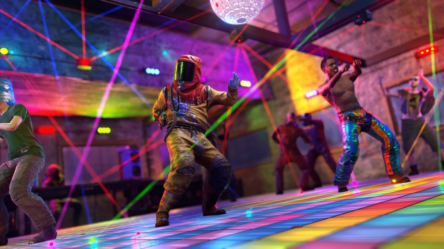 GET GROOVIN' ON THE DANCE FLOOR