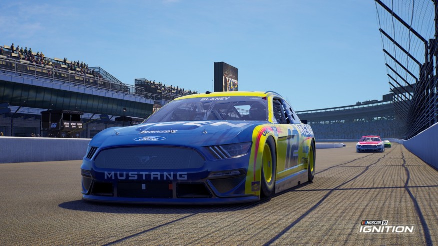 TRUE-TO-LIFE NASCAR EXPERIENCE